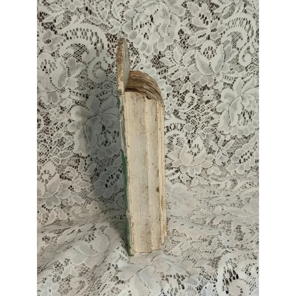 Vintage‎ Primitive Wooden Knife Holder Wall Mount Chippy White Rustic Farmhouse